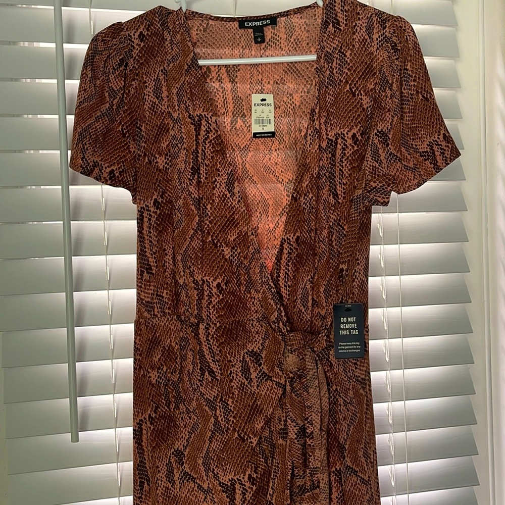 Express wrap dress